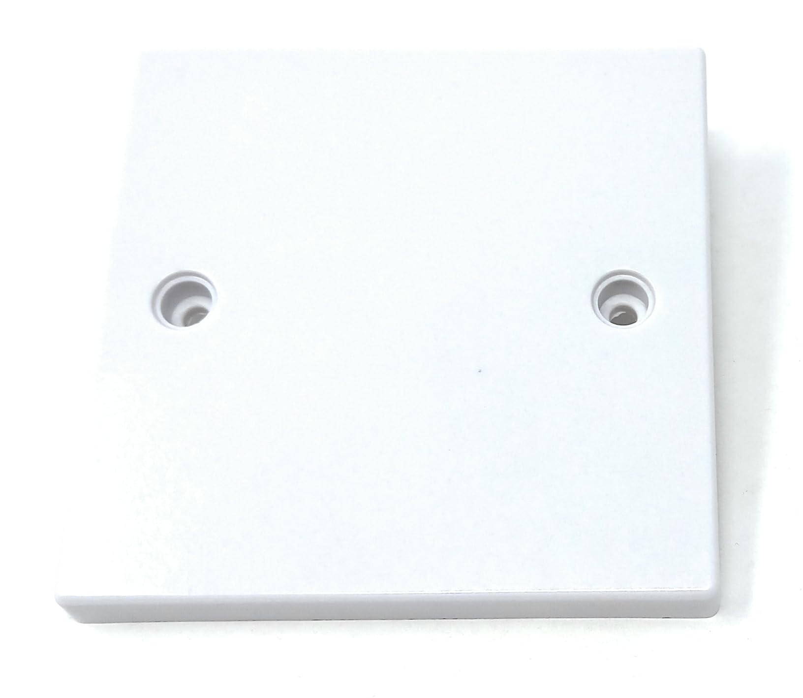 Single Blanking Plate Cover for Electrical Sockets Back Box White Finish, With Screws (86mm x 86mm)