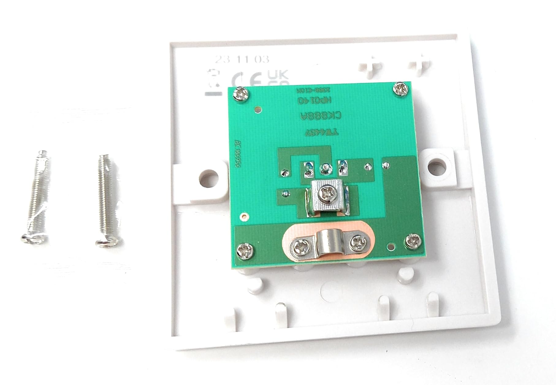 TV/FM Coaxial Single Socket Faceplate Wall Plate, Rounded Edge Design – Easy Install with Screws Included