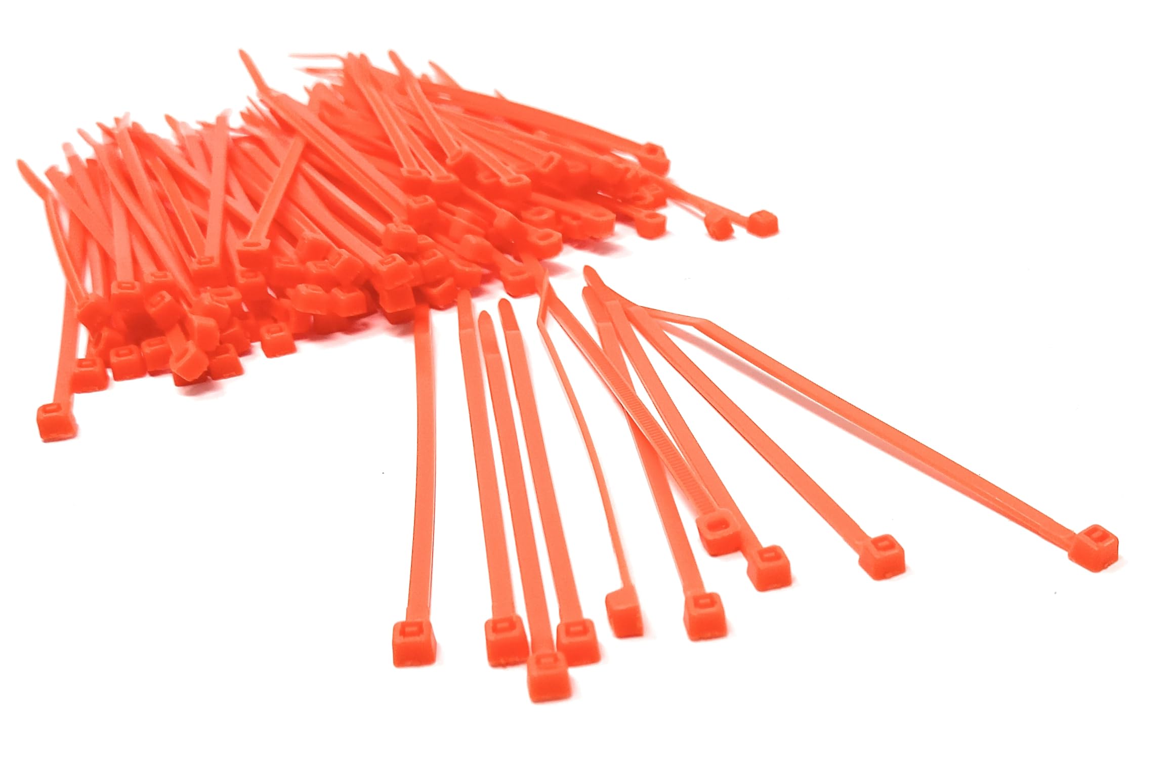 Nylon Cable Ties, 100mm x 2.5mm, Pack of 100, Plastic Zip Tie Wraps, Self-Locking