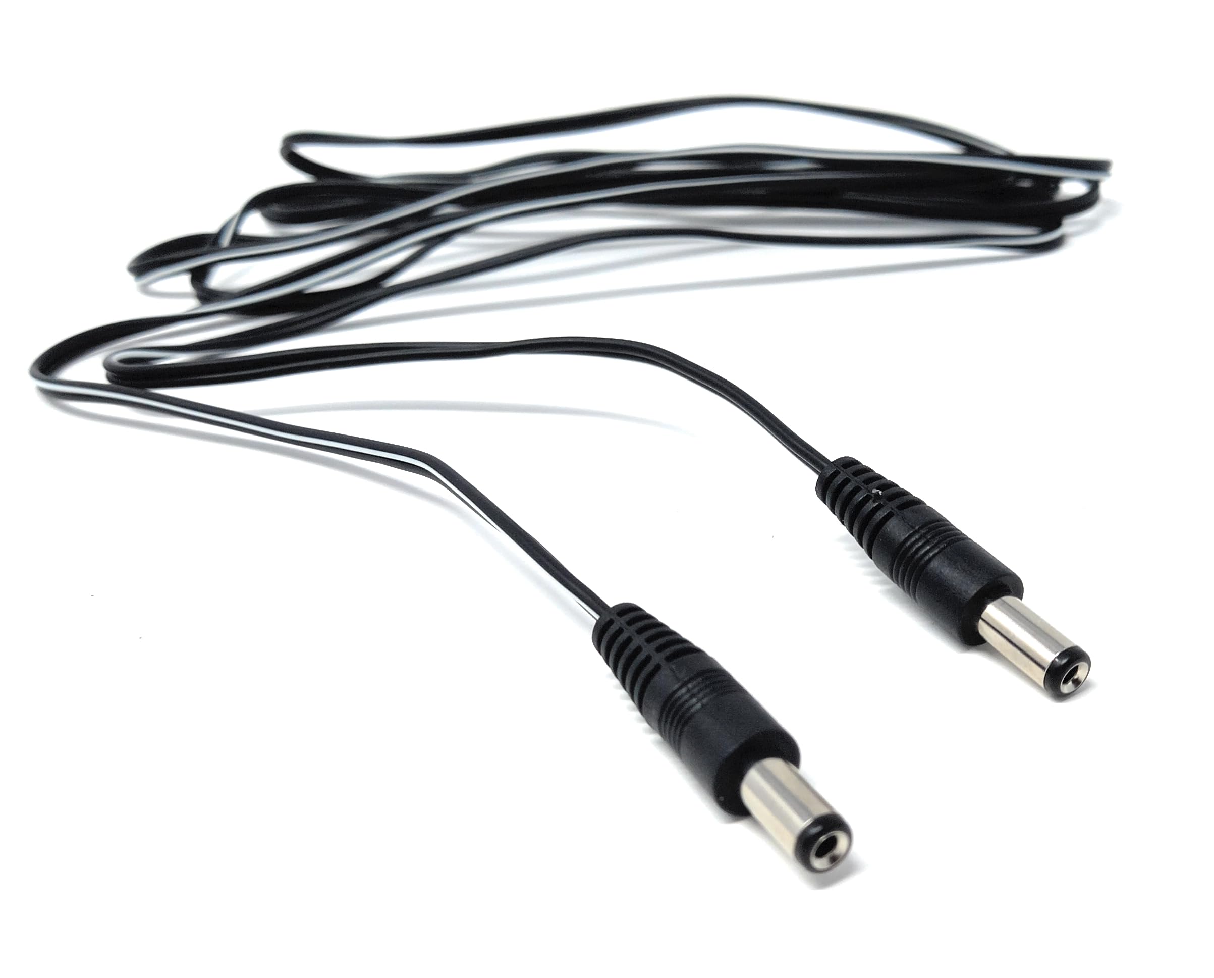 2.1mm x 5.5mm Male to Male DC Connector Lead Power Cable for CCTV Cameras, LED Signs, Solar Powered Devices, Music Instruments