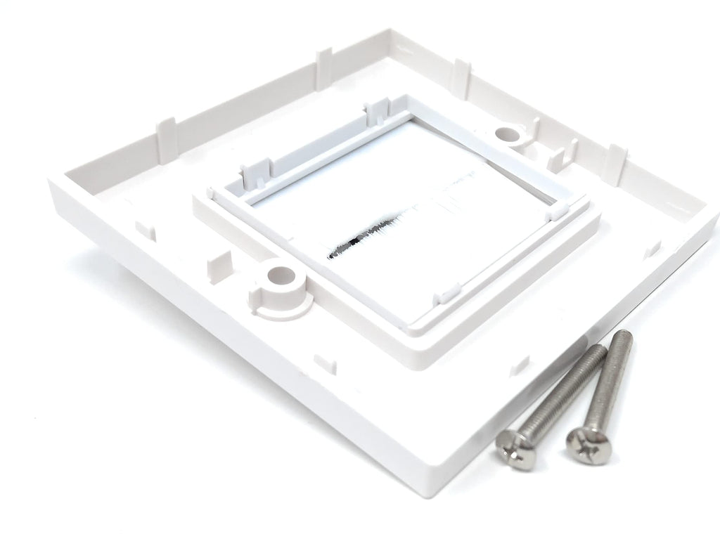White Brush Plate Faceplate Wall Mounted Installation Tidy Cable Pass Through Insert for Wires and Cable Access