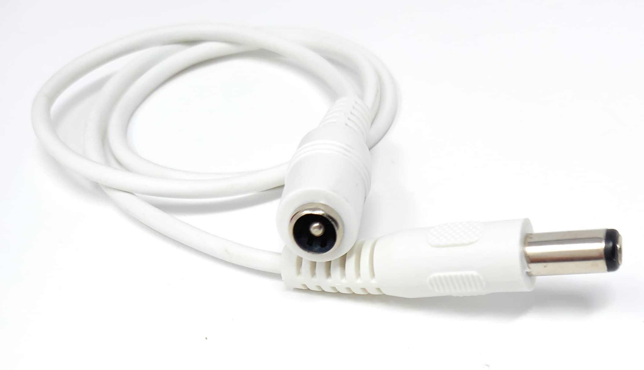 5.5mm x 2.1mm DC Power Plug to Socket, Male to Female CCTV, LED, Modem Router, Music Instruments Extension Lead Cable