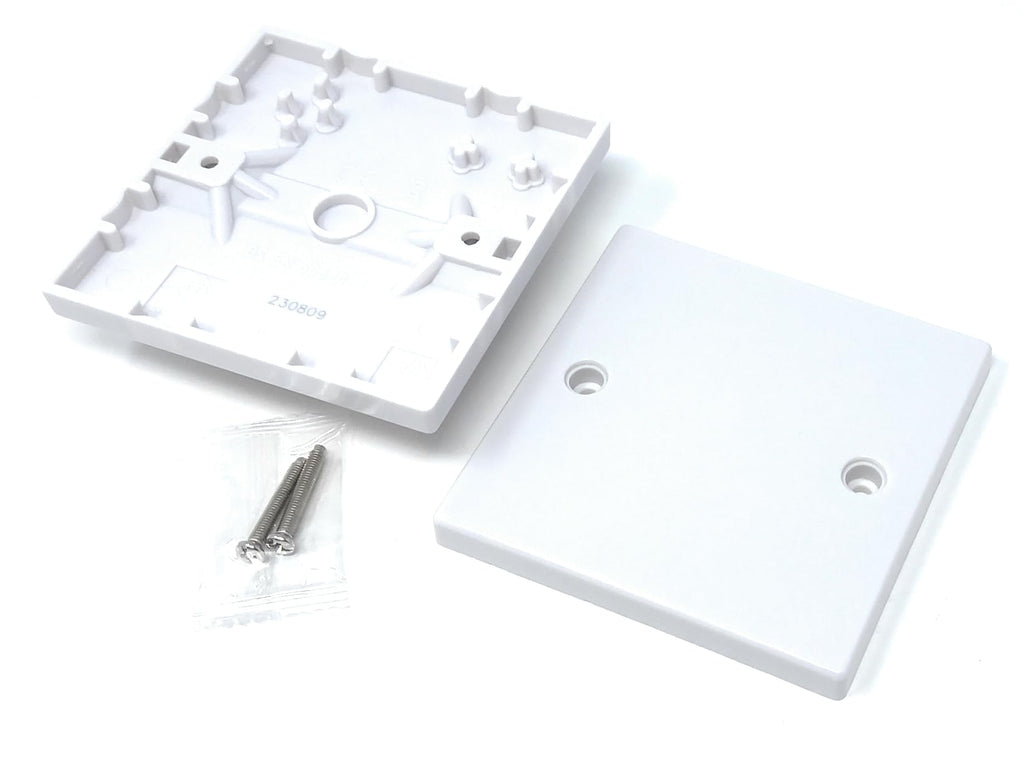 Single Blanking Plate Cover for Electrical Sockets Back Box White Finish, With Screws (86mm x 86mm)